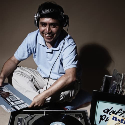 DJ Tomas Profile Image