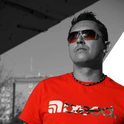 Elzo Profile Image