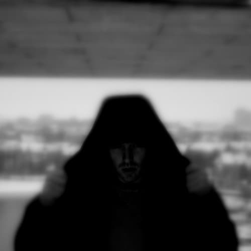 Dialektik portrait