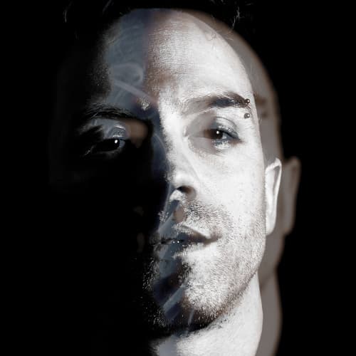 Hooll portrait