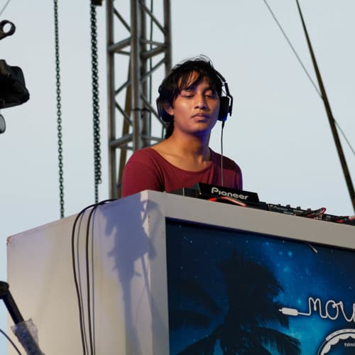 Criss Narvaez Profile Image