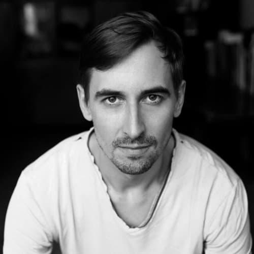 Maki Polne portrait