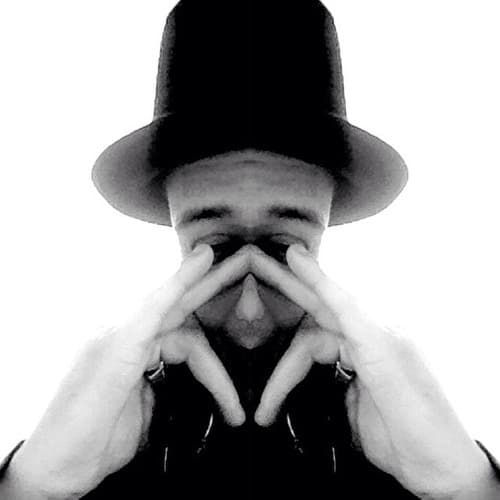 Simak Delitvin Profile Image