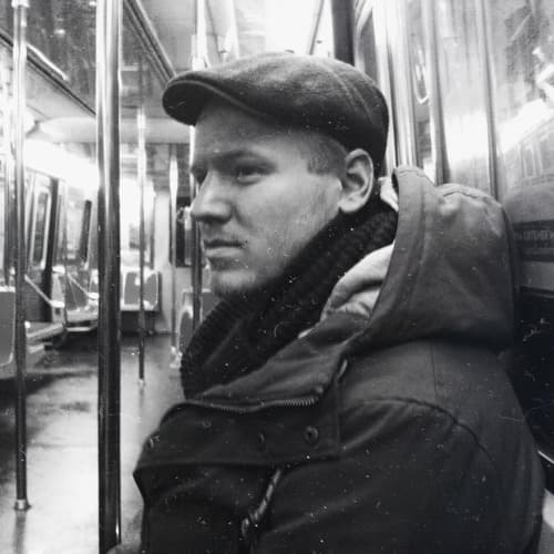 Nik Olson portrait