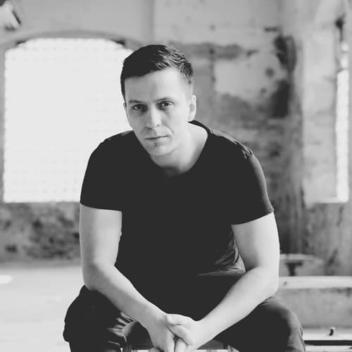 Adam Faz portrait