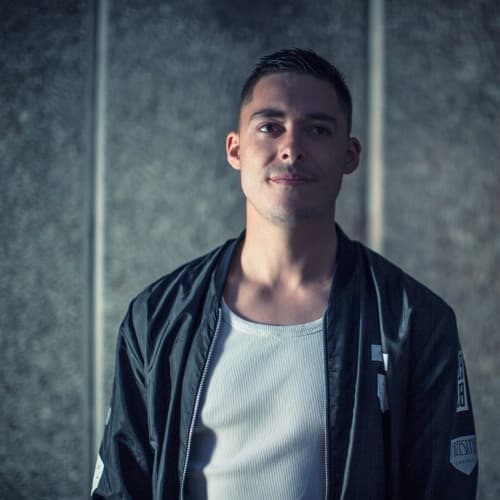 White Label portrait