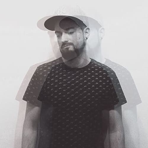 Dave Cruz portrait