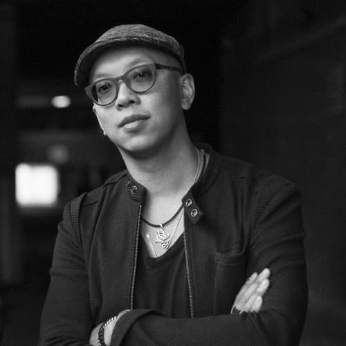 Chi Thanh portrait