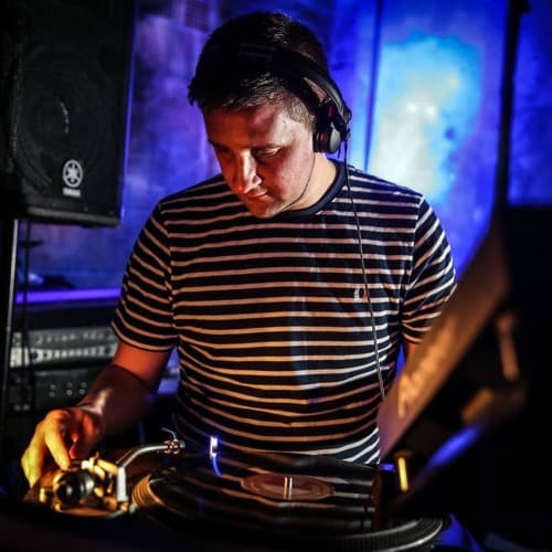 Craig Campbell Profile Image