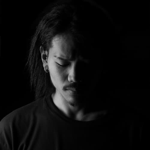 UCHU portrait