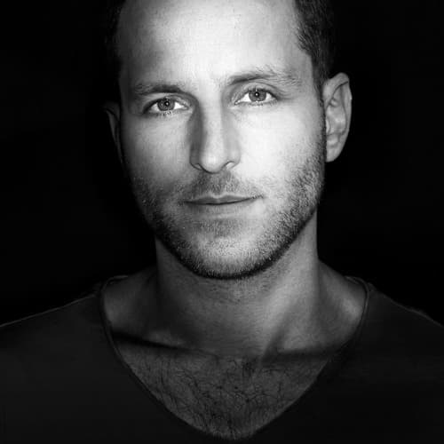 Grünbox portrait