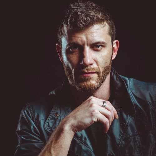 Alex Warp portrait