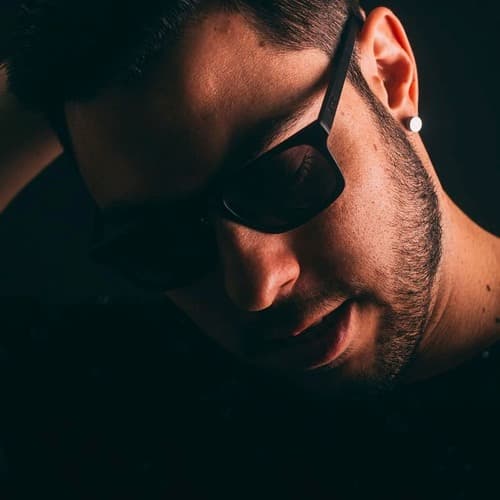 Guto Fernandez