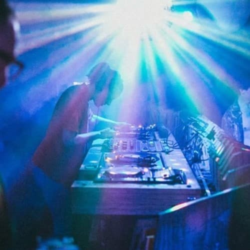 DJ JNETT