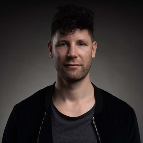 Frontliner portrait