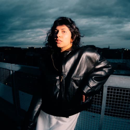deni_sova Profile Image