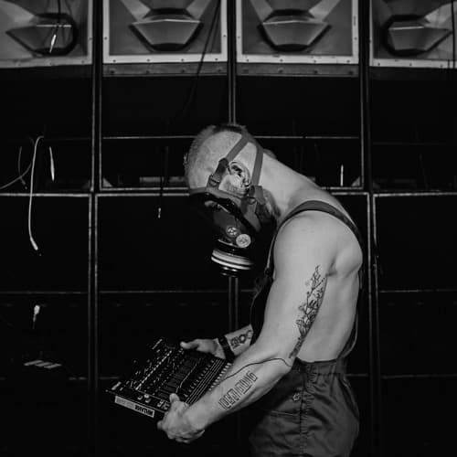 DRUM THE SYSTEM live portrait