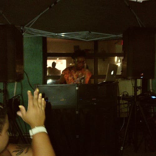 SOUNDS BY SEVEN