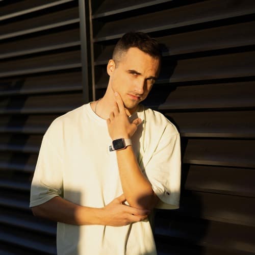 Kostya Outta portrait