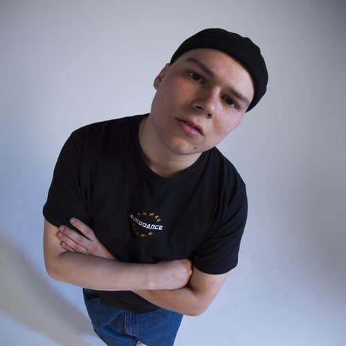 Linus Villa portrait