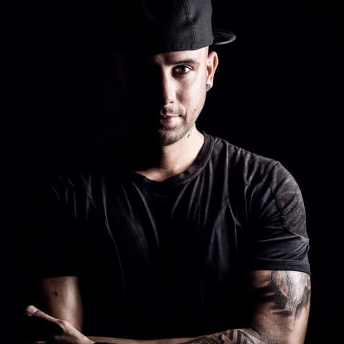 Julian Ess Profile Image