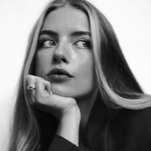 Eva Selezneva Profile Image