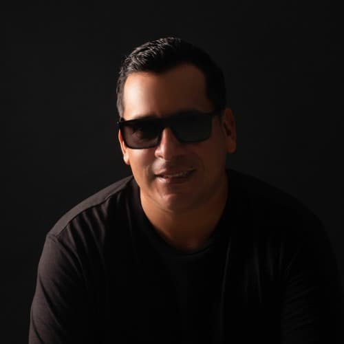 Leo Perez Profile Image