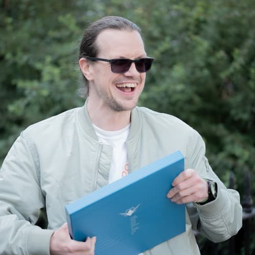 DeFeKT portrait