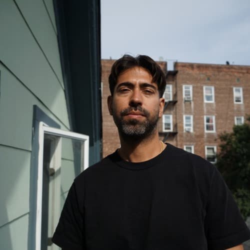Buzzi Profile Image