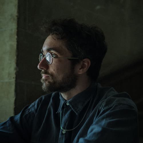 Sawsick portrait