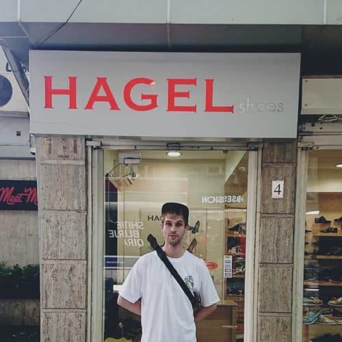 Hagel portrait