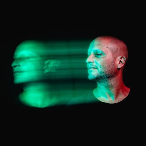 L_cio portrait