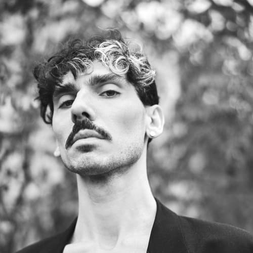 Manoid portrait