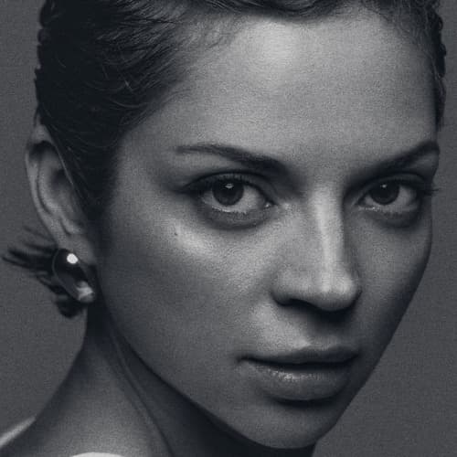 Julia Bondar Profile Image