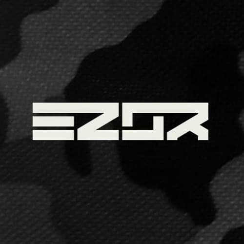EZOR portrait