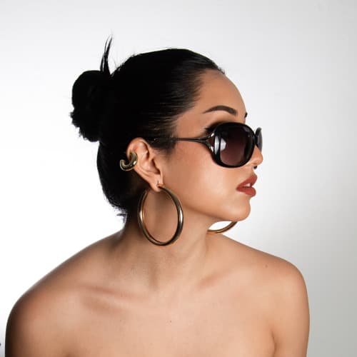 Leah Kyveli