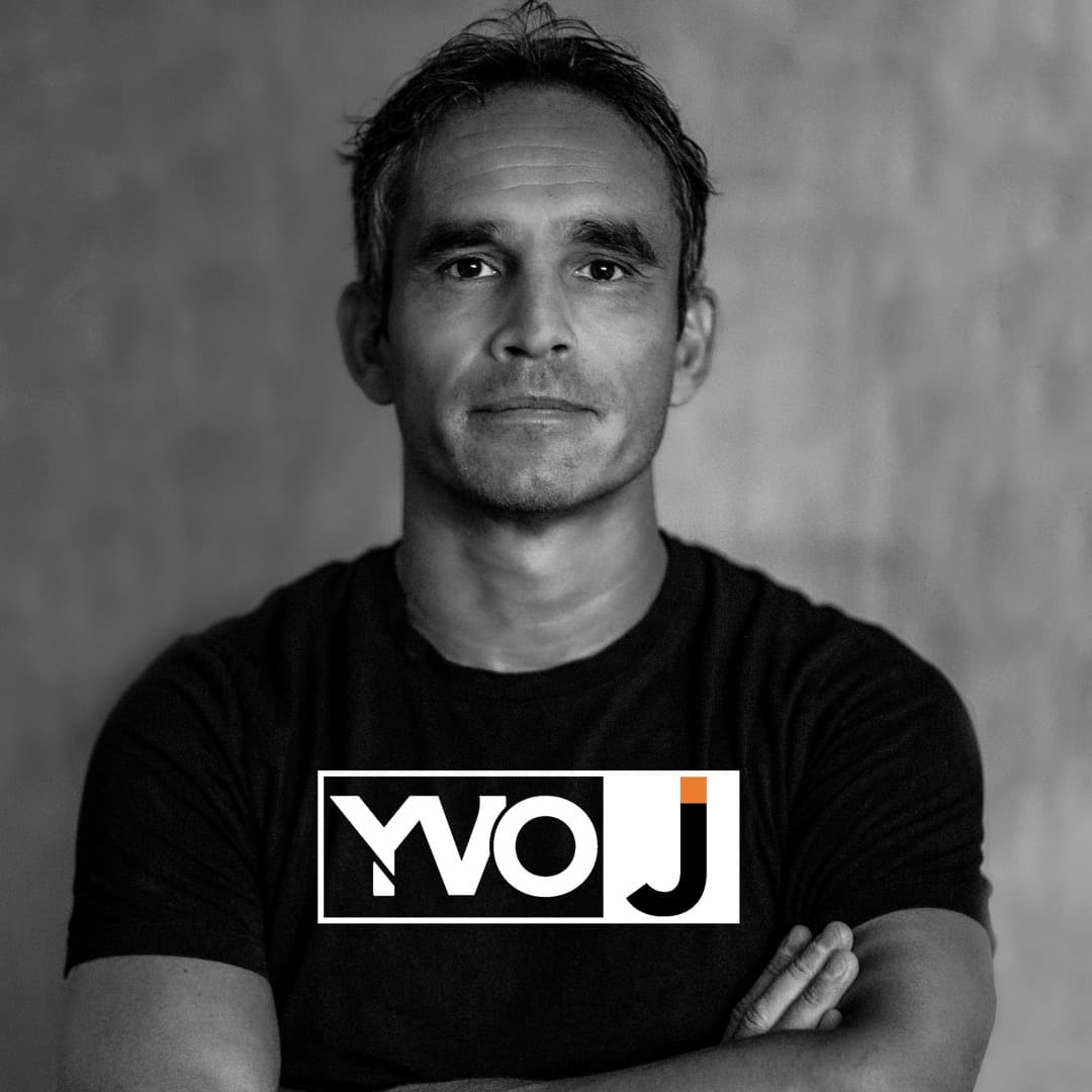 Yvo J