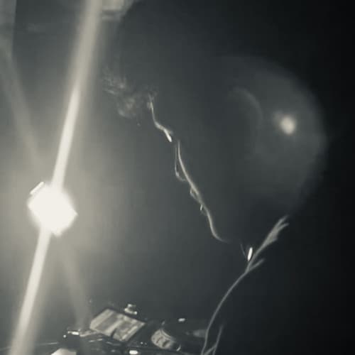 IZZ1 Profile Image