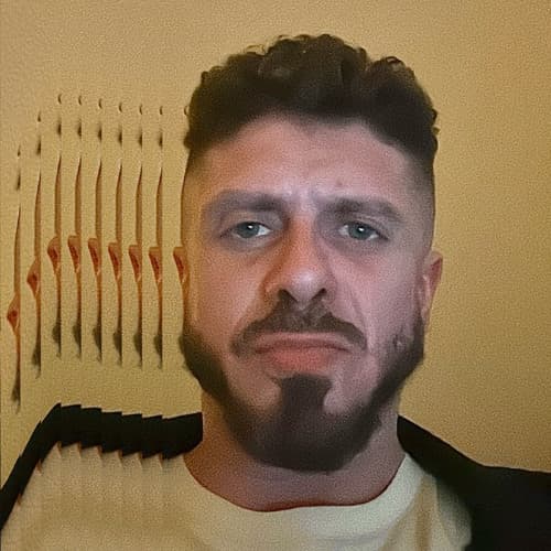 Lucas Abadi Profile Image