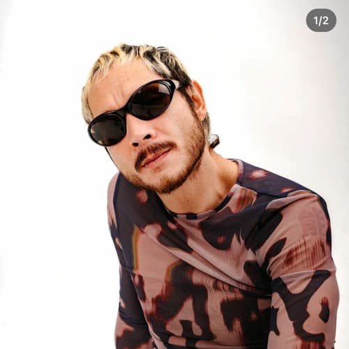 DJ Shirt Profile Image