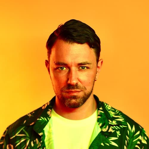 Raw Main portrait