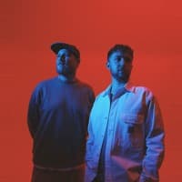 Pola & Bryson