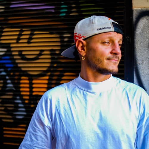 Reelow portrait