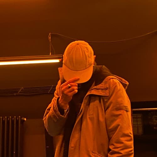 Julian Bainbridge Profile Image