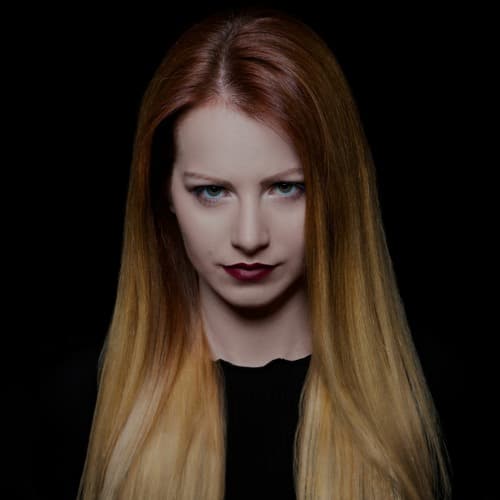 Nonalis portrait