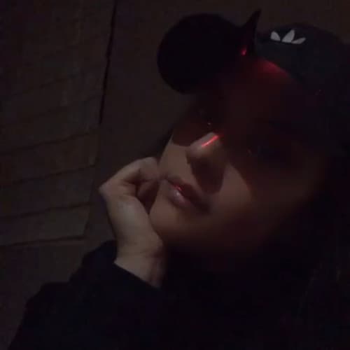 Rivka M Profile Image