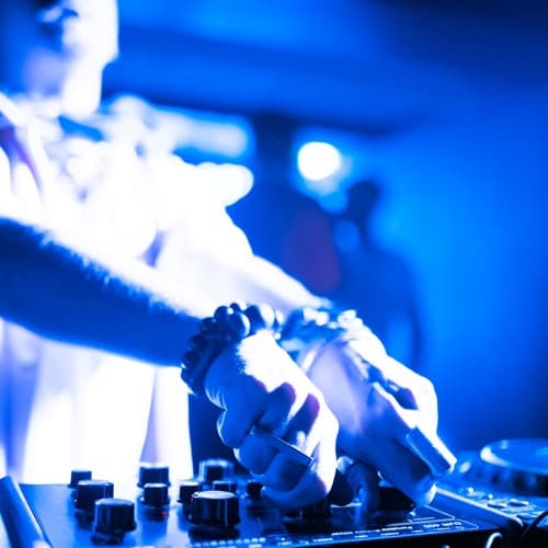 DJ Lou-K Profile Image