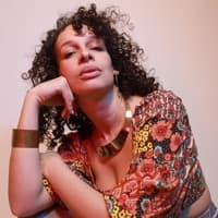 Caro Vola
