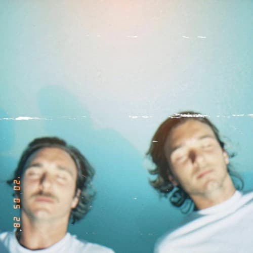 Les Deux Profile Image
