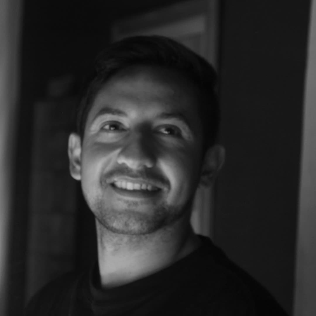 Lucas Perazzi Profile Image